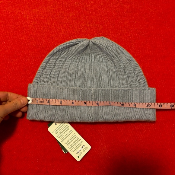 Unisex baby blue 100% lambswool ribbed tuque hat NWT - Picture 10 of 11